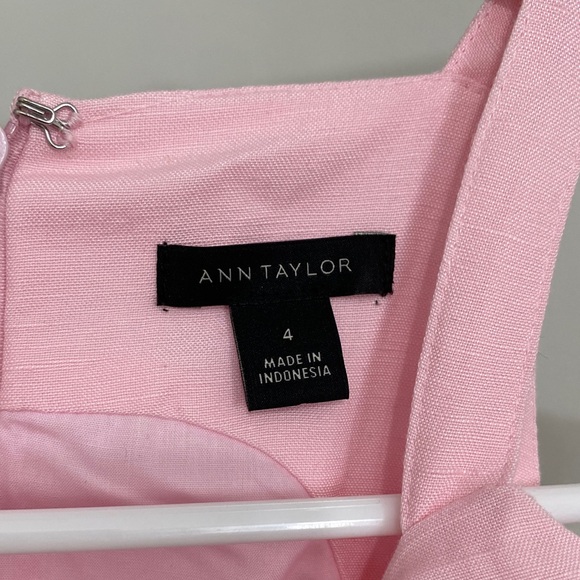 Dress - Picture 2 of 4